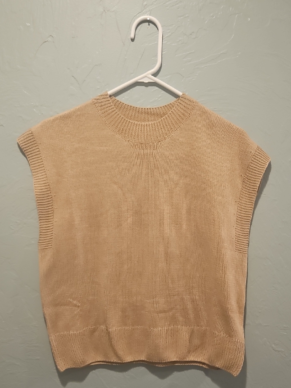 Beige Knit Sleeveless Sweater Vest